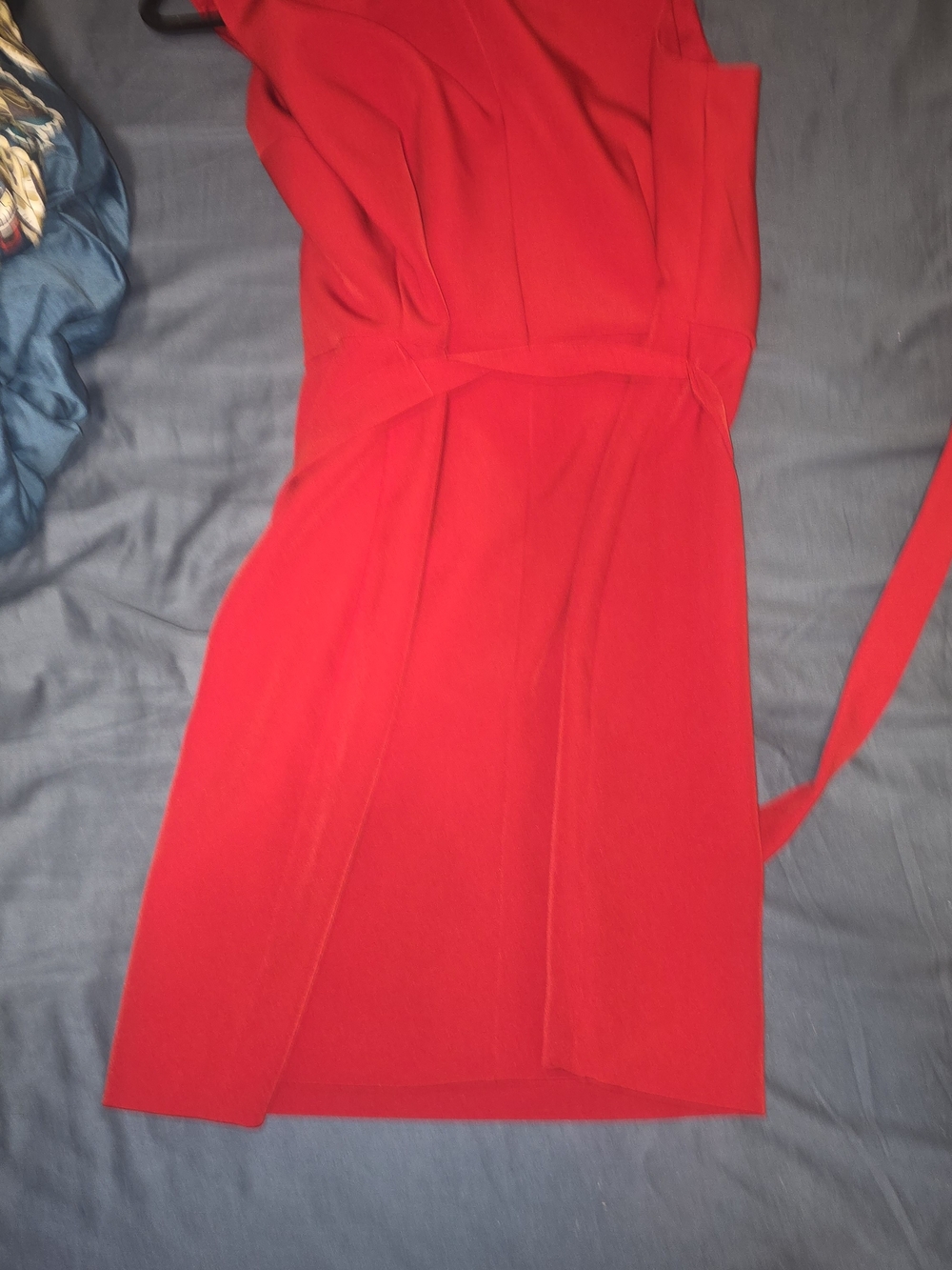 Halston Heritage Red Sleeveless V-Neck Tie-Waist Mini Dress - Picture 2 of 3